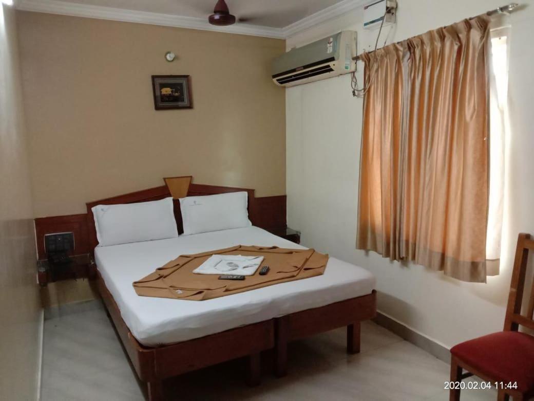 Central Residency Chennai Exterior photo