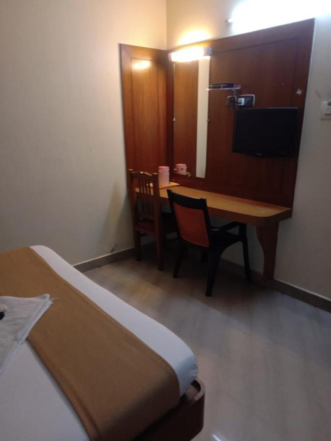 Central Residency Chennai Exterior photo