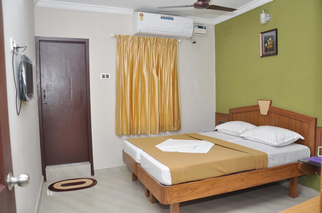 Central Residency Chennai Exterior photo